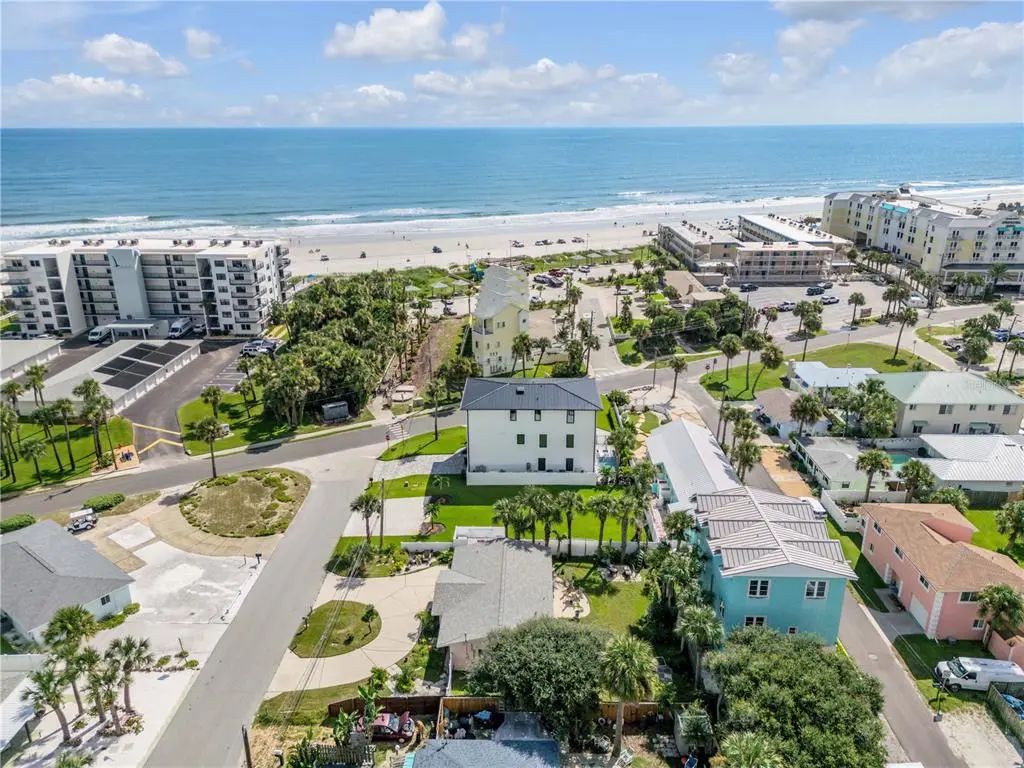407 Lincoln Avenue, NEW SMYRNA BEACH