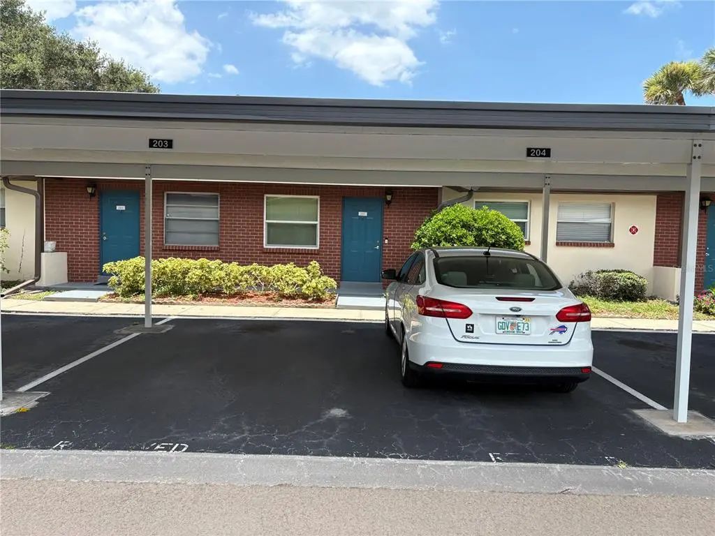 24862 Us Highway 19 N 205, CLEARWATER
