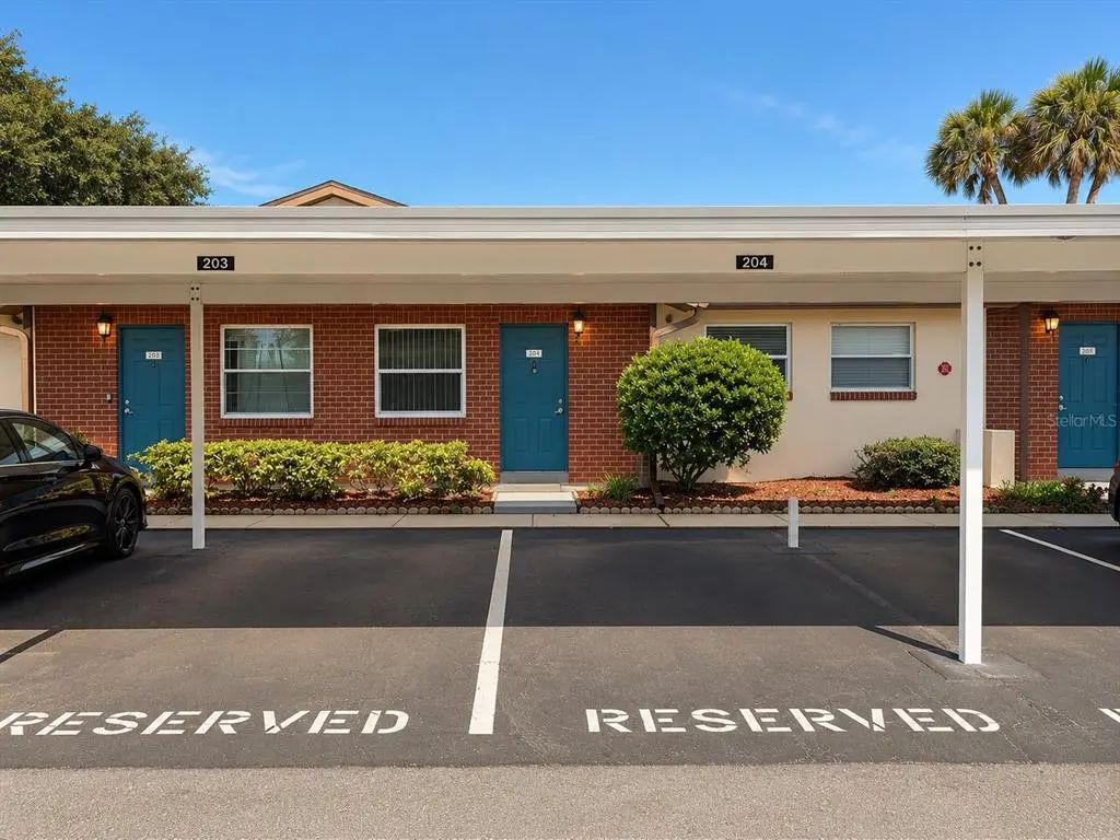 24862 Us Highway 19 N 205, CLEARWATER