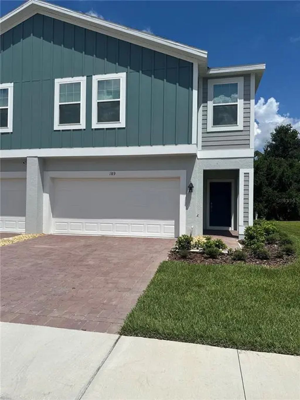 189 Glass Onion Drive, GROVELAND