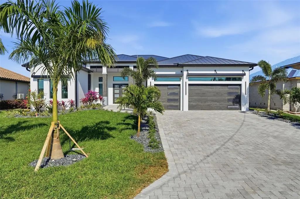 2819 Sw 40th Street, CAPE CORAL