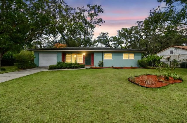 1411 W Meadowbrook Avenue, TAMPA