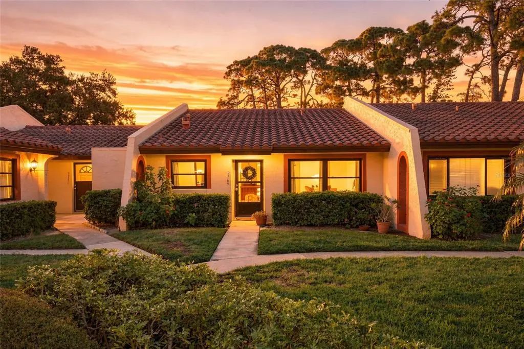 9769 86th Avenue 9769, SEMINOLE