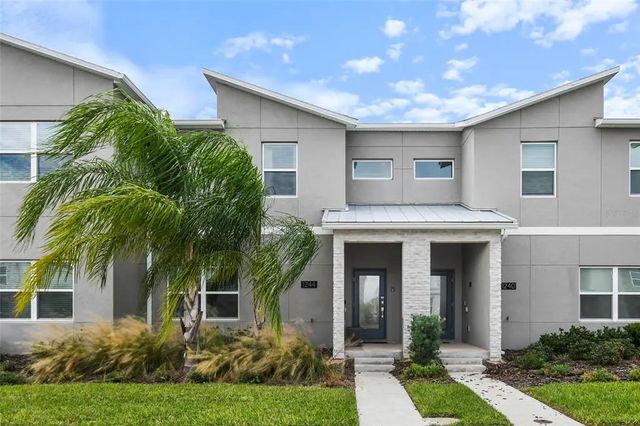 1244 Challenge Drive, DAVENPORT