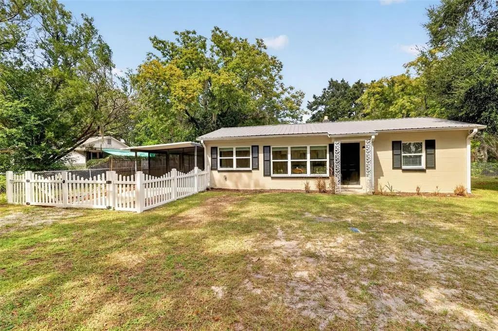 706 Mulberry Street, FRUITLAND PARK