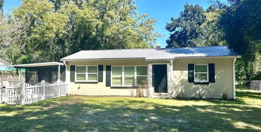 706 Mulberry Street, FRUITLAND PARK