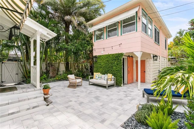 1716 Oak Street Ne, ST PETERSBURG