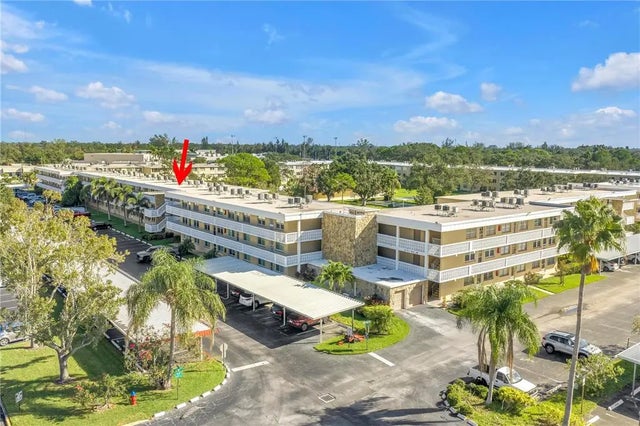 4915 Bay Street Ne 222, ST PETERSBURG