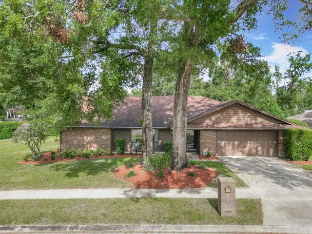 1469 Grace Lake Circle, LONGWOOD