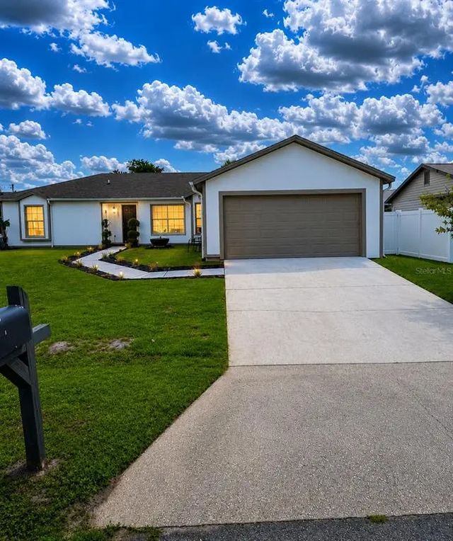 906 San Paulo Way, KISSIMMEE