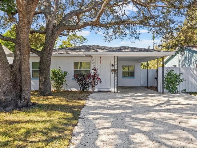 2916 22nd Street N, ST PETERSBURG