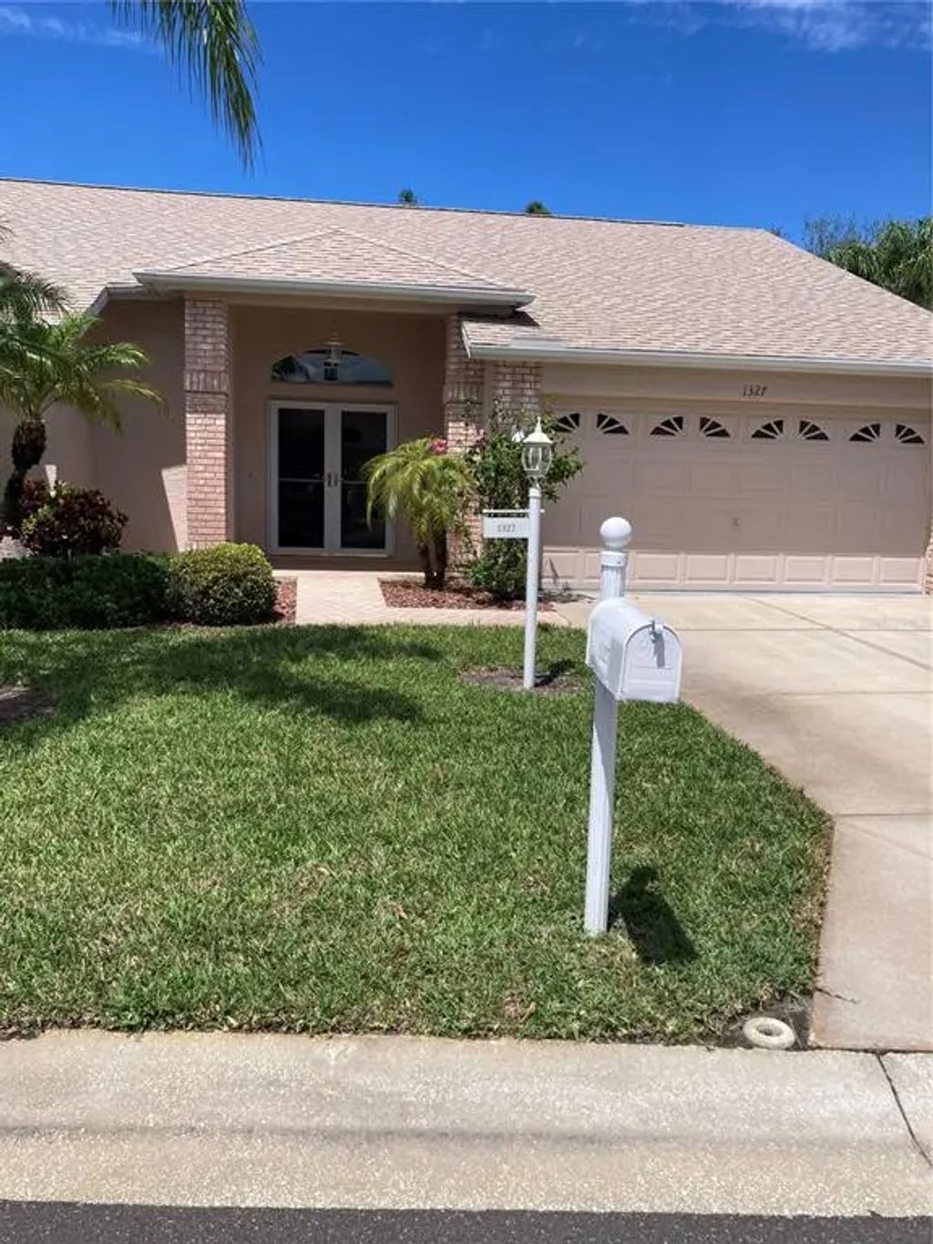 1327 Tollbridge Court, TRINITY
