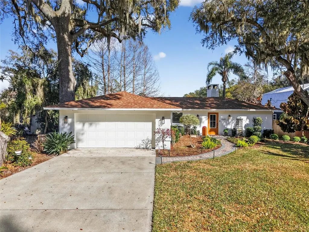 460 Sunset Drive, MOUNT DORA