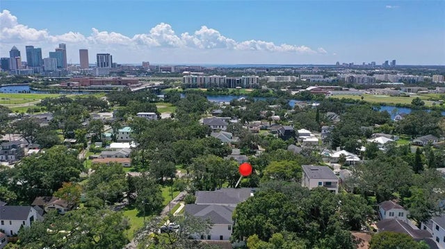 2404 N Glenwood Drive, TAMPA