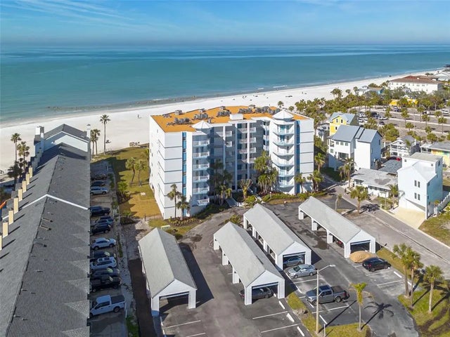 17980 Gulf Boulevard 403, REDINGTON SHORES