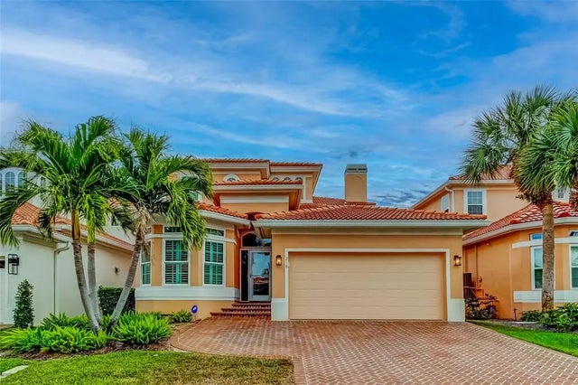 218 Sand Key Estates Drive, CLEARWATER
