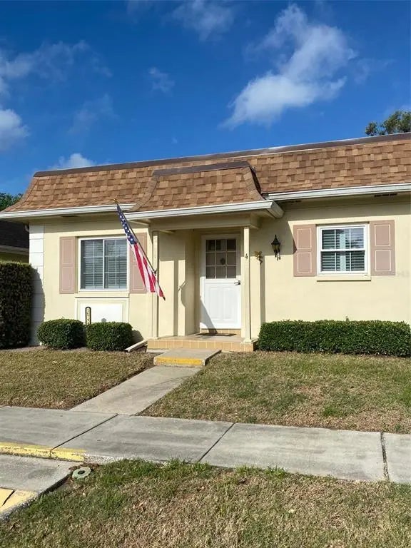 1679 S Lake Avenue 4, CLEARWATER