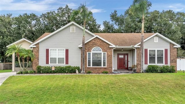 1065 Hidden Drive, LAKELAND
