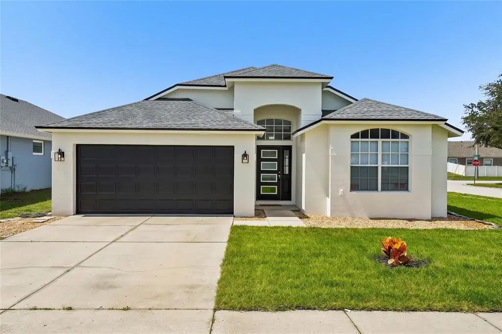 24514 Volterra Court, LUTZ