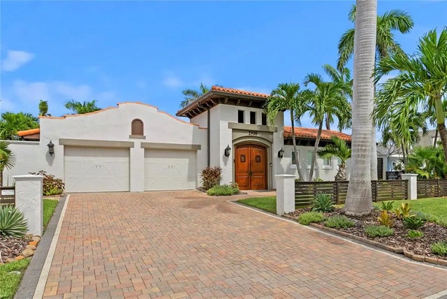 2950 Alton Drive, ST PETE BEACH