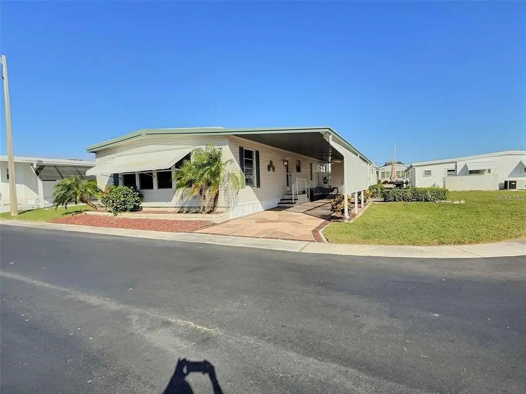 667 Sugar Palm Street, LARGO