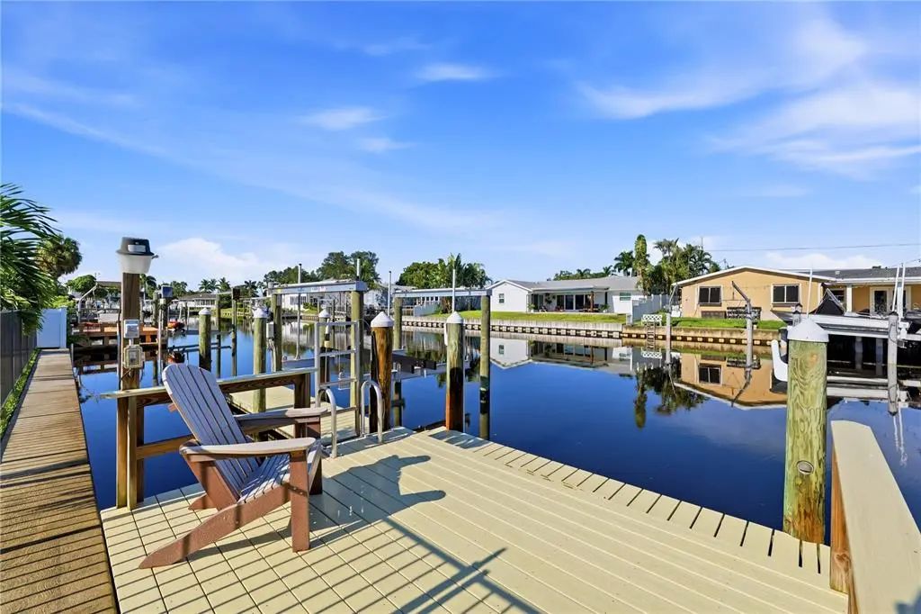 4152 13th Lane Ne, ST PETERSBURG