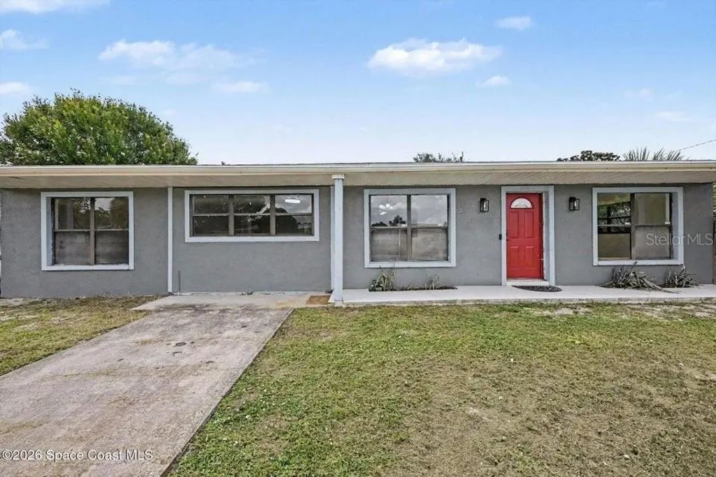 2292 Lakeview Drive, MELBOURNE