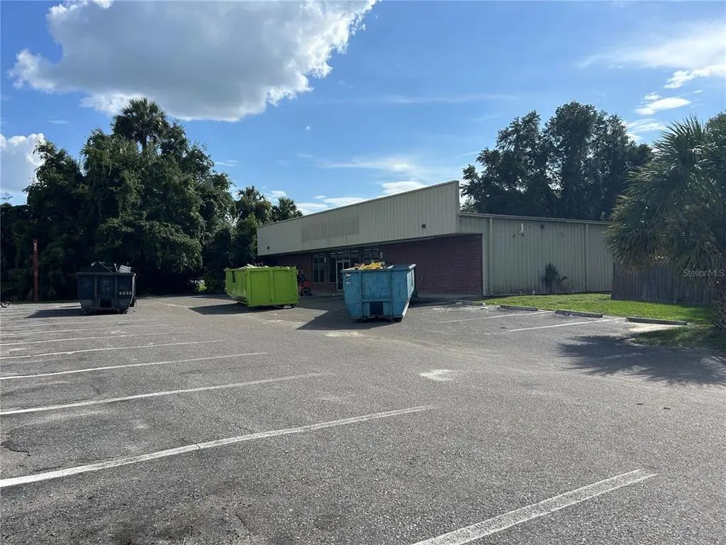 18210 N Us Highway 301, CITRA