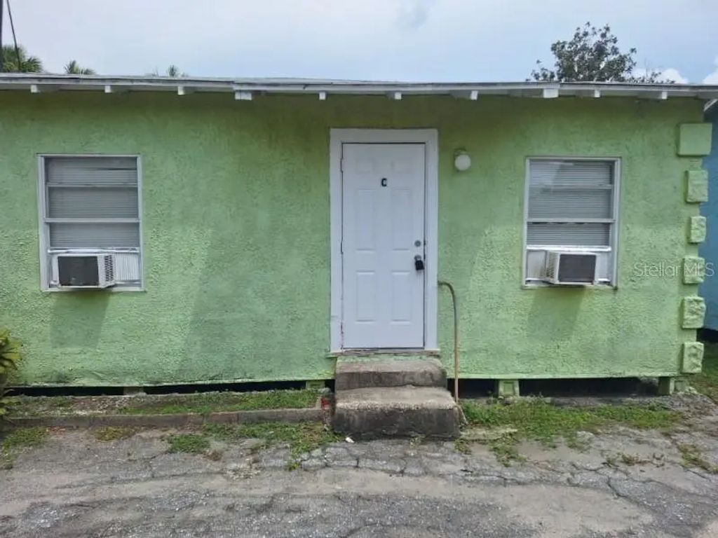 1900 Bayshore Road C, PALMETTO