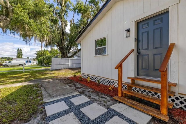 145 Strain Boulevard, LAKELAND