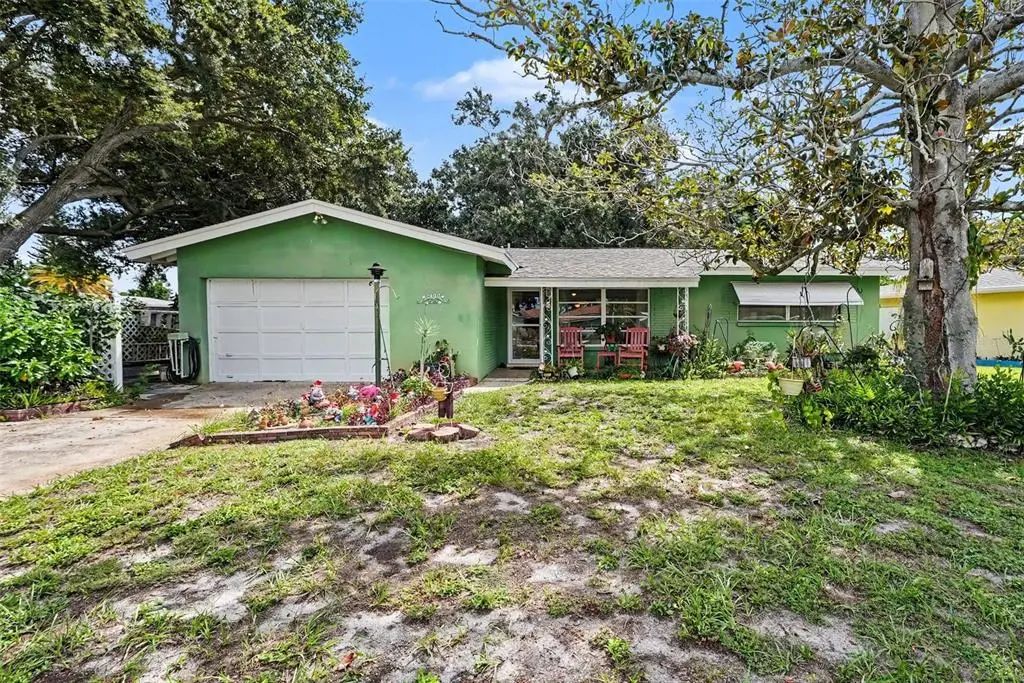 2400 Indigo Dr, CLEARWATER