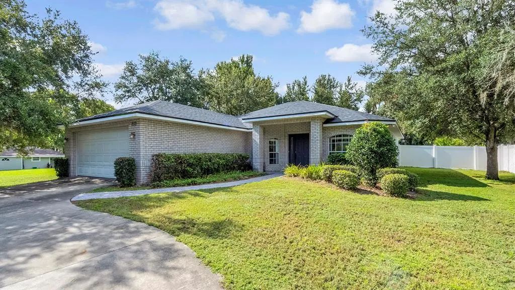 252 Dirksen Drive, DEBARY