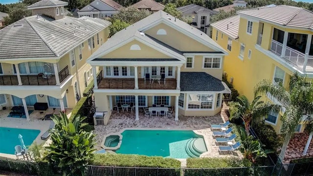 7388 Gathering Court, REUNION