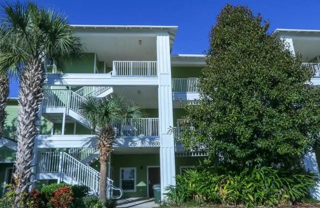 606 Gran Bahama Boulevard 29-606, DAVENPORT