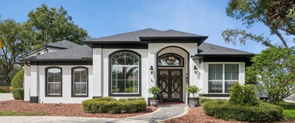 1066 Ceasars Ct, MOUNT DORA