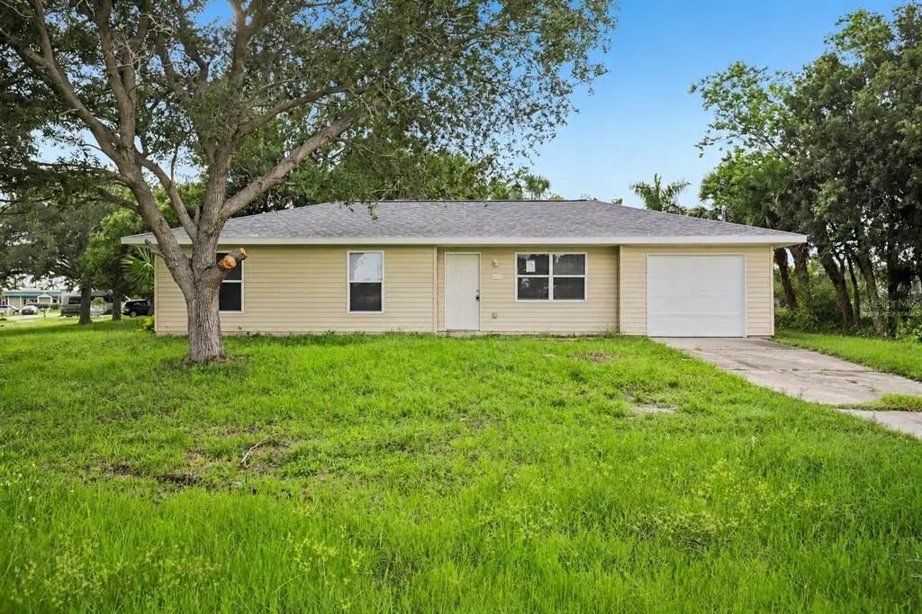 1975 Narranja Street, PUNTA GORDA