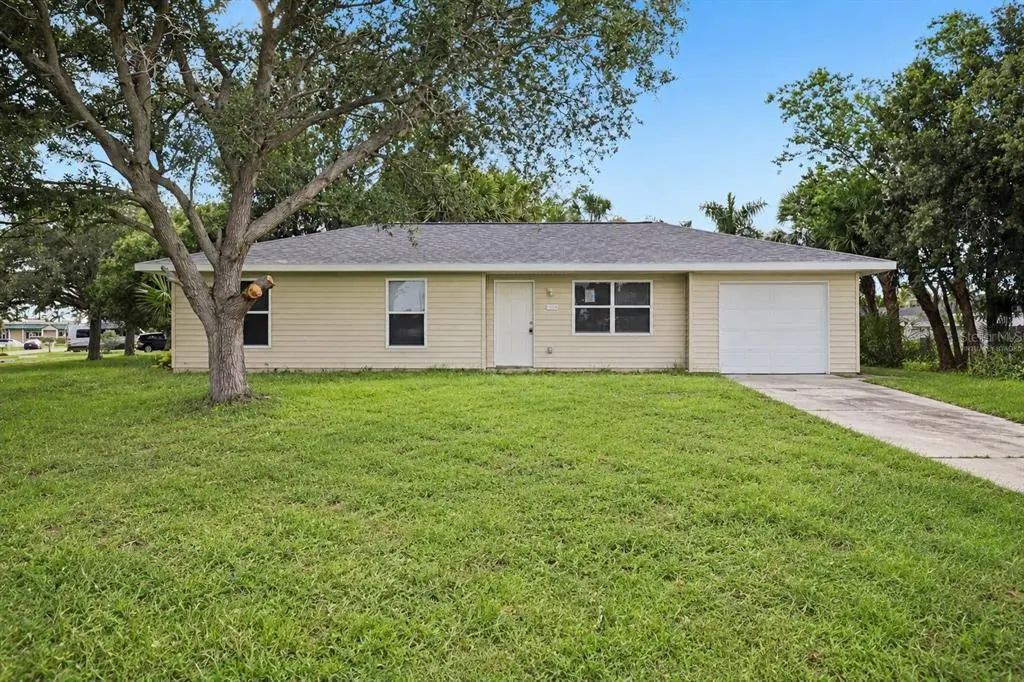 1975 Narranja Street, PUNTA GORDA