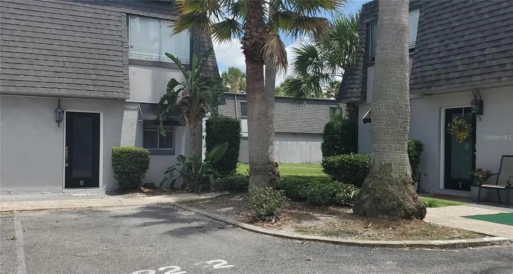 1920 Conway Road 6, ORLANDO