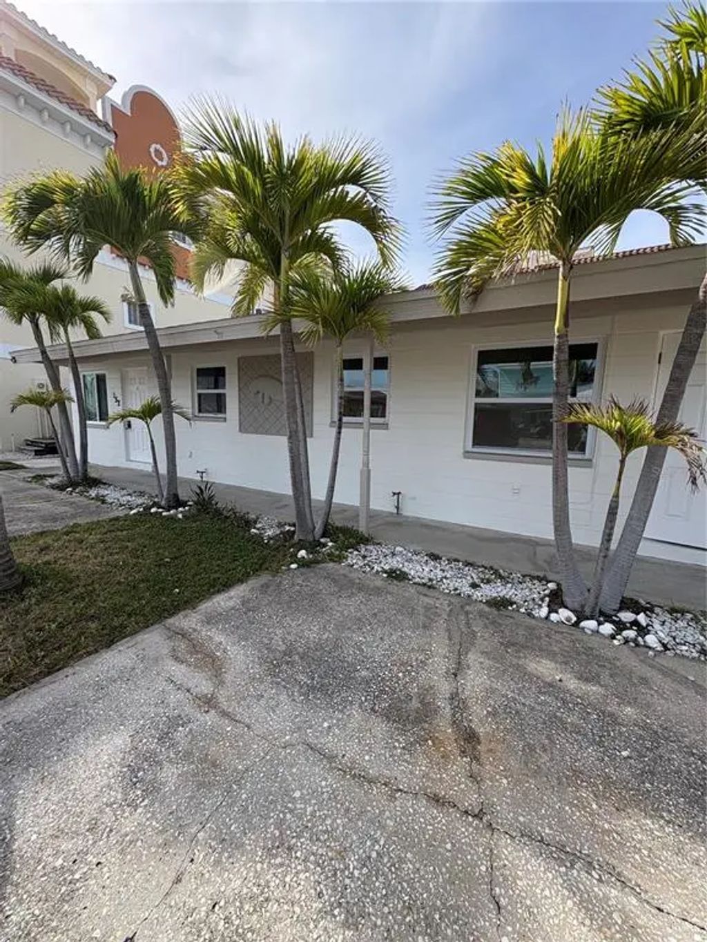 152 175th Terrace Drive East B, REDINGTON SHORES