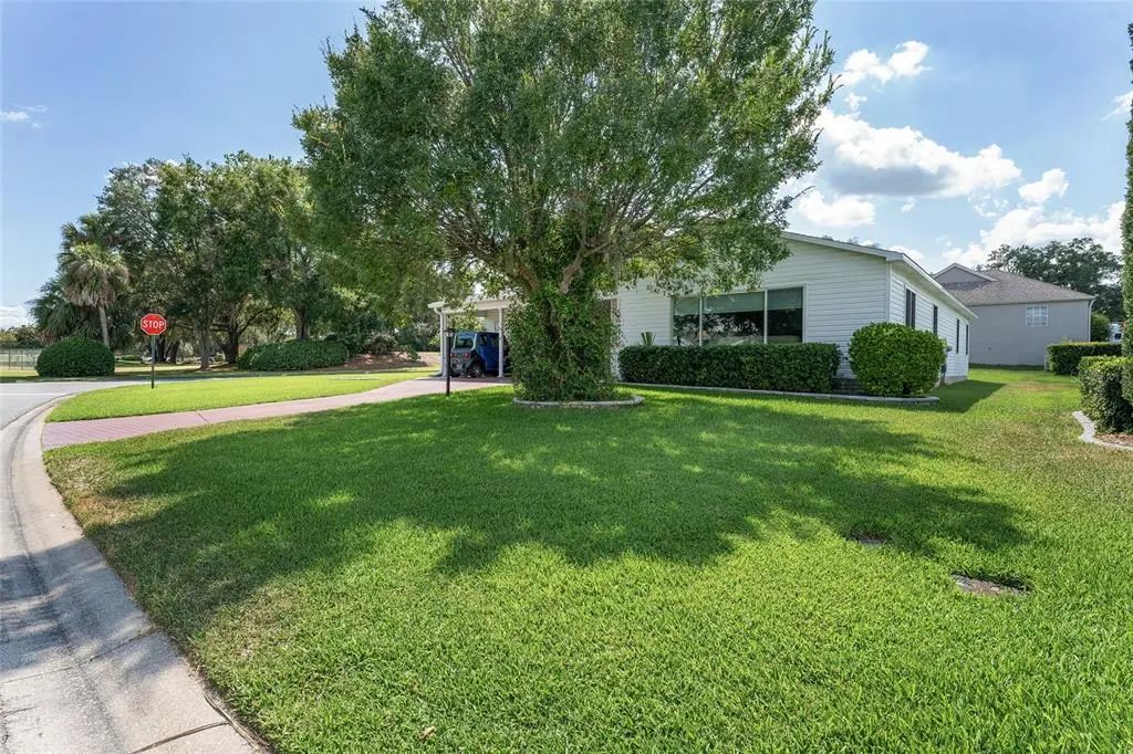 1401 W Schwartz Boulevard, LADY LAKE