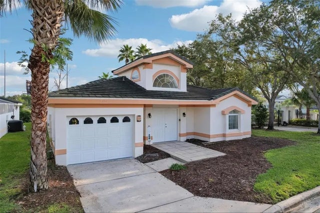 8801 Crayson Court, KISSIMMEE