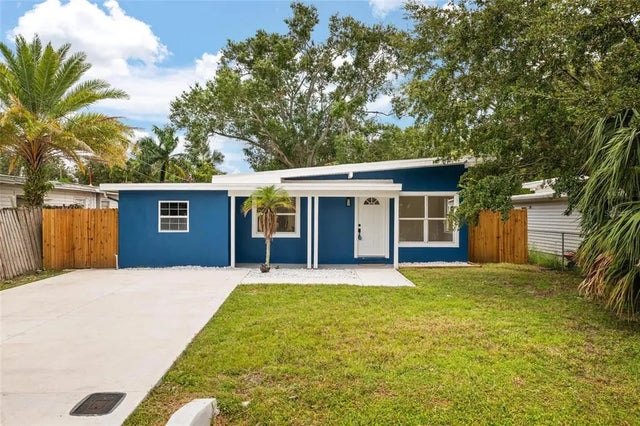4606 W Paxton Avenue, TAMPA