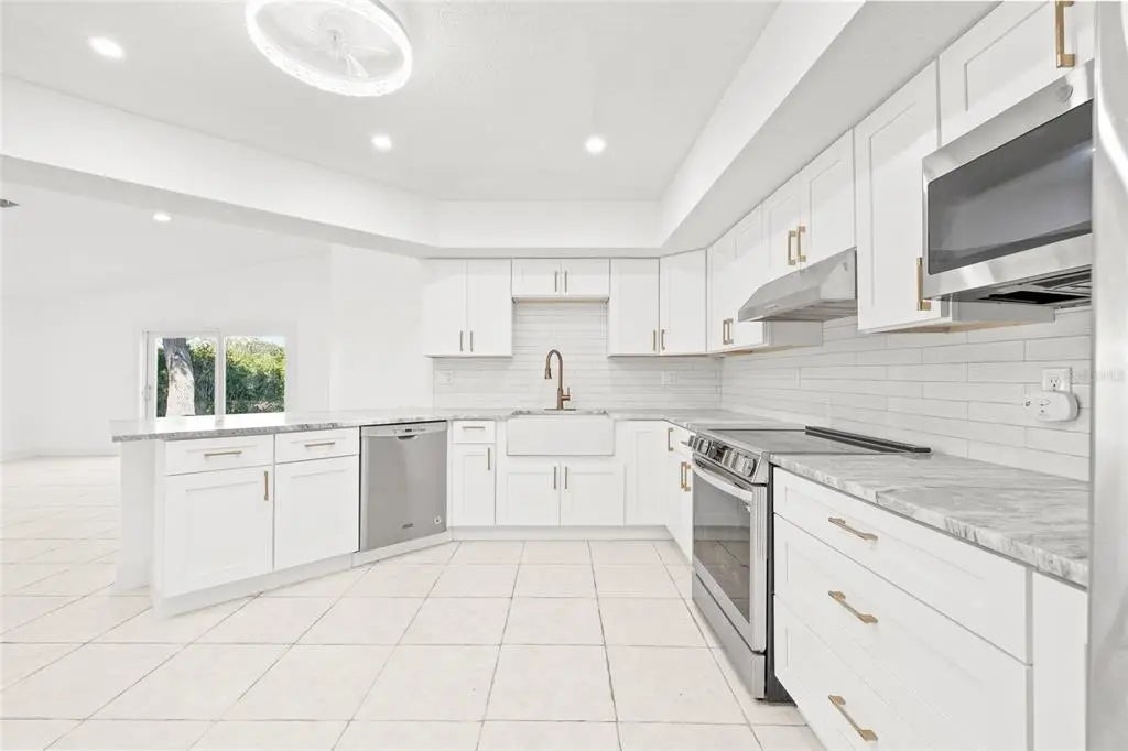 Gulf Shores Realty: 11 ecdee89d44f6c8003fa7f8a0125cbb0f l