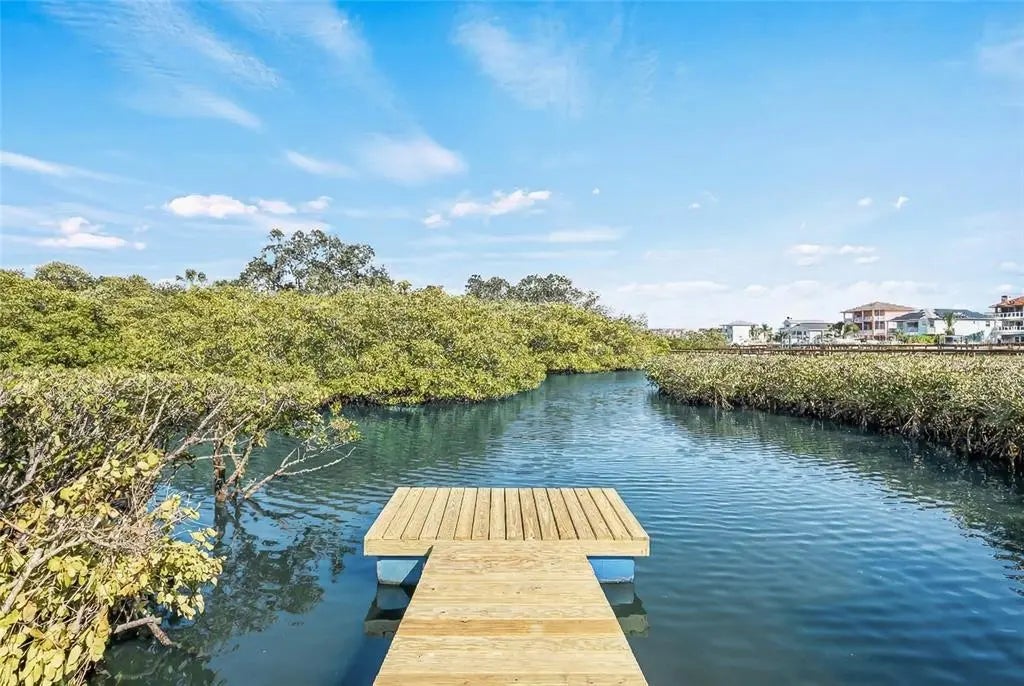 Gulf Shores Realty: 2 8938682baedaf14fd4ae8fcf44add558 l