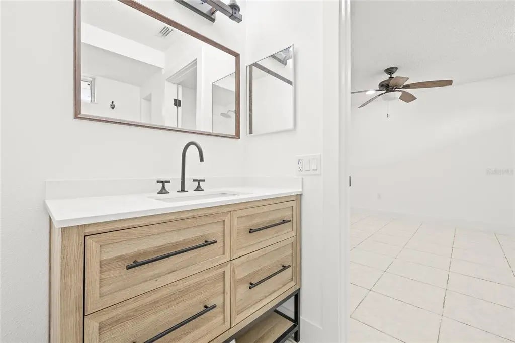 Gulf Shores Realty: 22 f3d6e90d0187b986201308e2a9192abe l