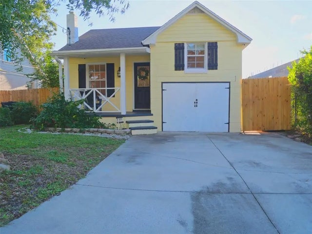 2916 N Woodrow Avenue, TAMPA