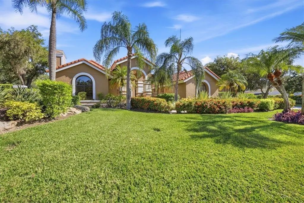 4221 Escondito Circle, SARASOTA