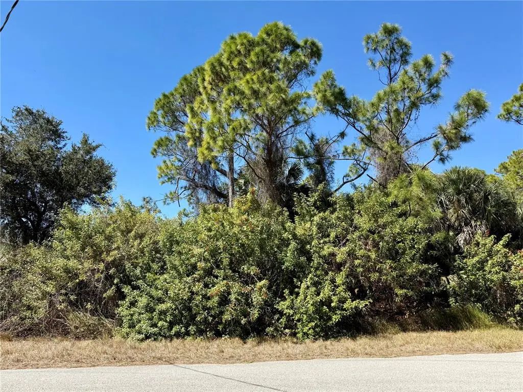 Baker Road, NORTH PORT