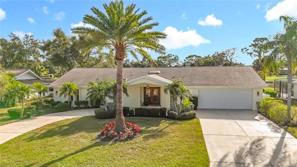 3870 Torrey Pines Boulevard, SARASOTA