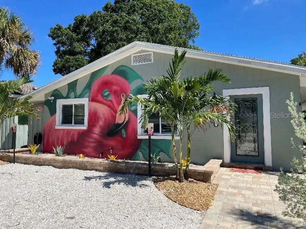 5127 27th Avenue S, GULFPORT